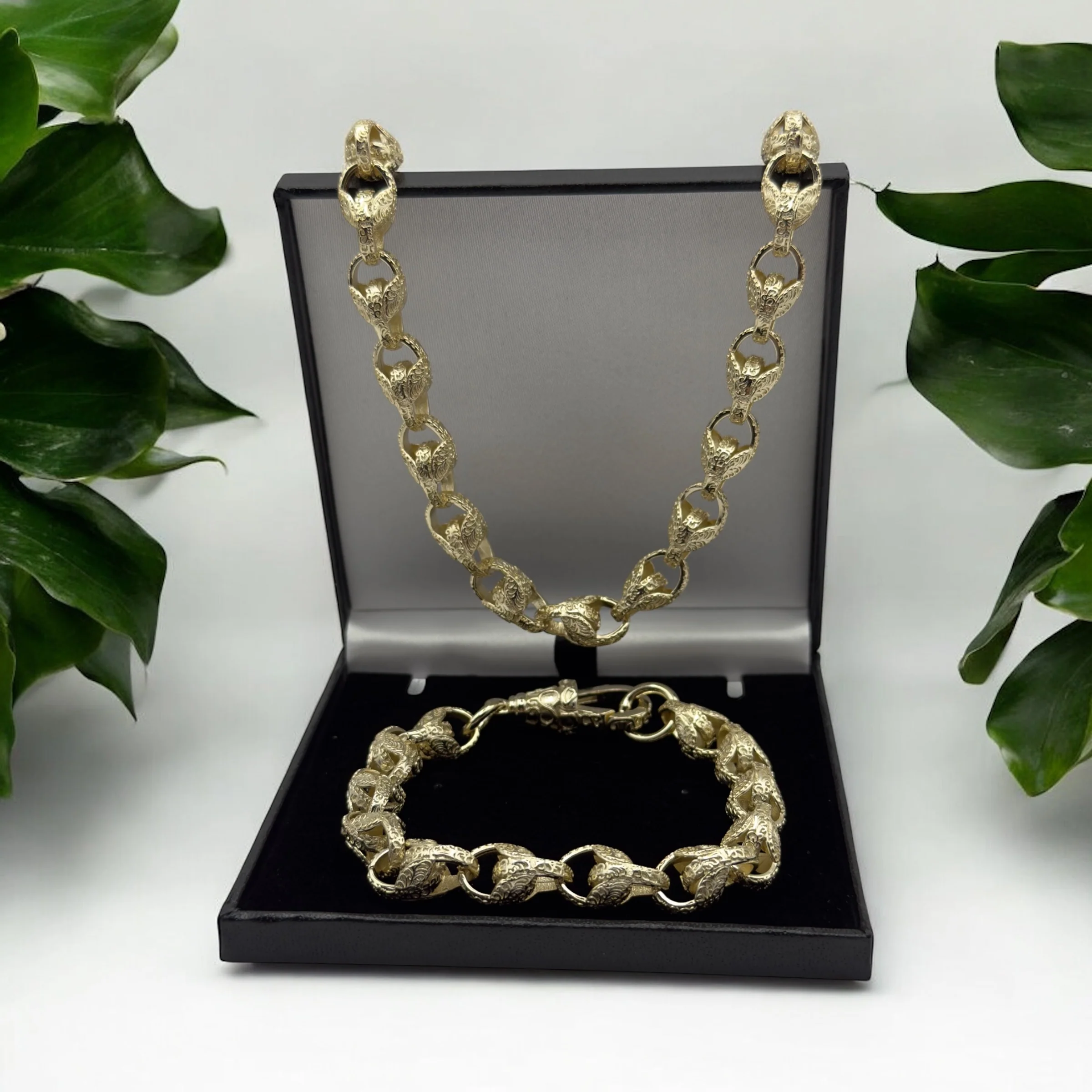 9MM GOLD PATTERNED TULIP CHAIN & BRACELET SET – FULLY WELDED, ALBERT CLASP - Image 5