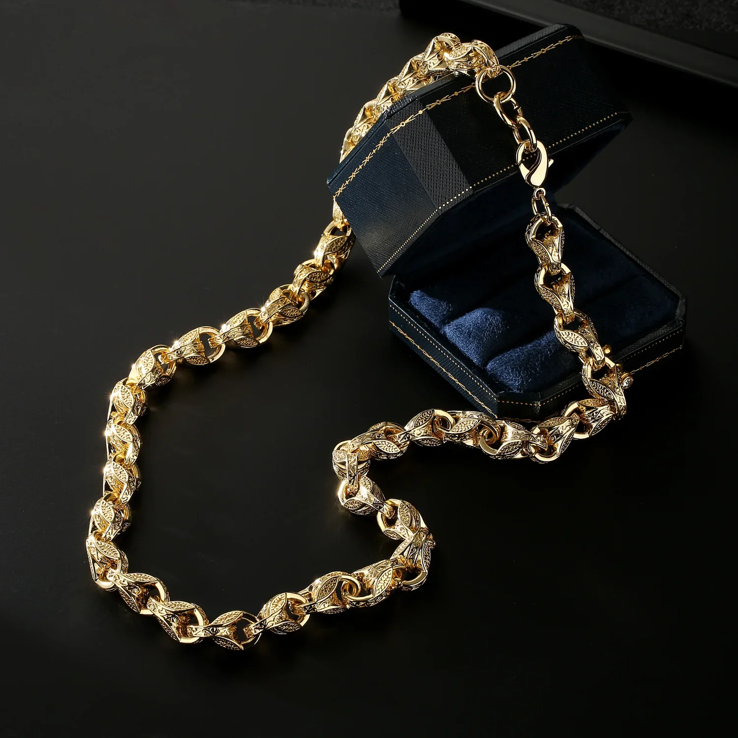 GOLD 12MM 3D TULIP CHAIN - Image 3