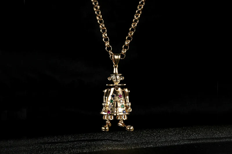 GOLD LARGE 3D CLOWN PENDANT WITH 4MM 22 INCH BELCHER CHAIN - Image 3